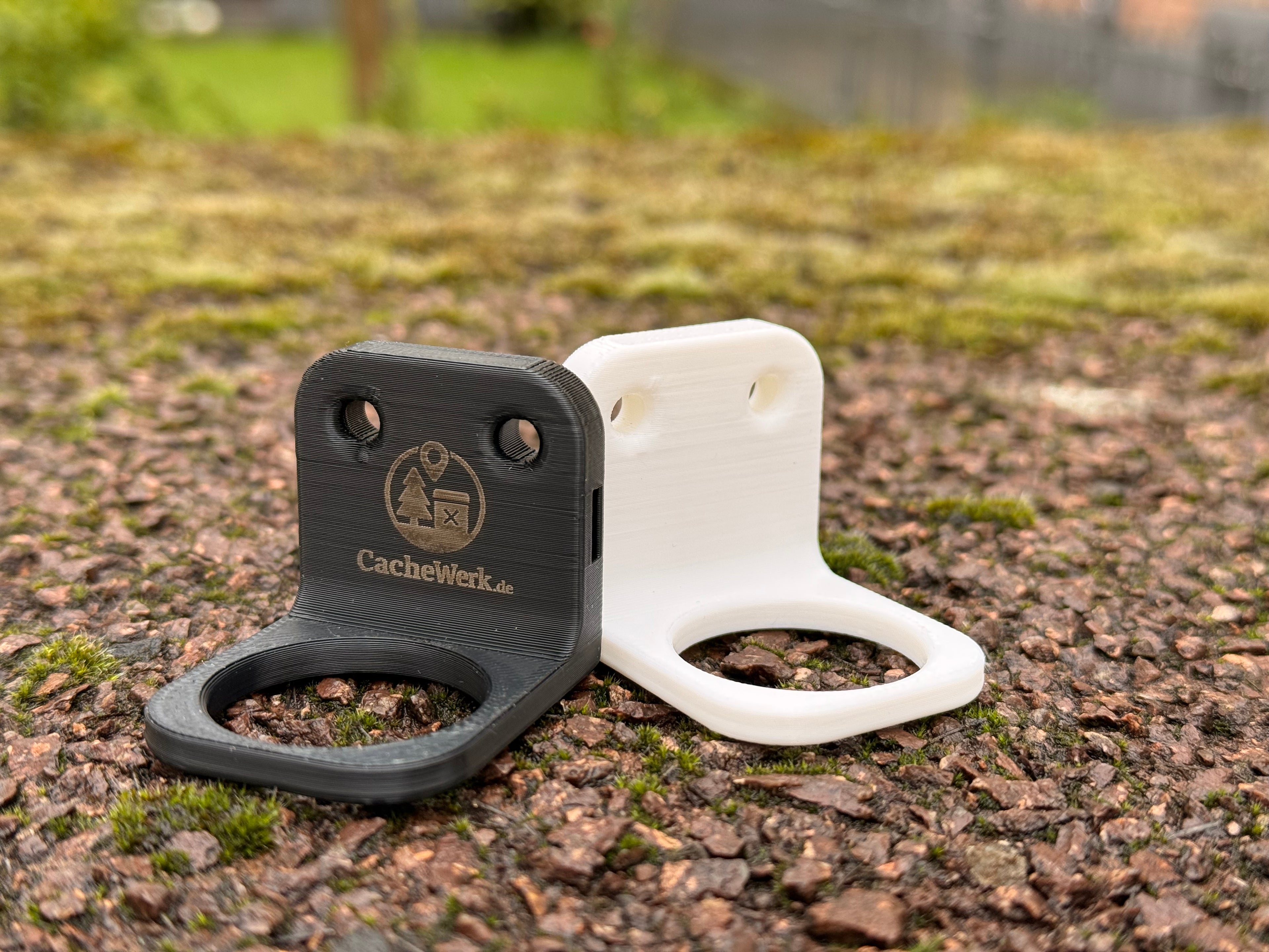 PETling-Halter Nr. 2 - zum Einhängen für gerade Montage - 2 Stück