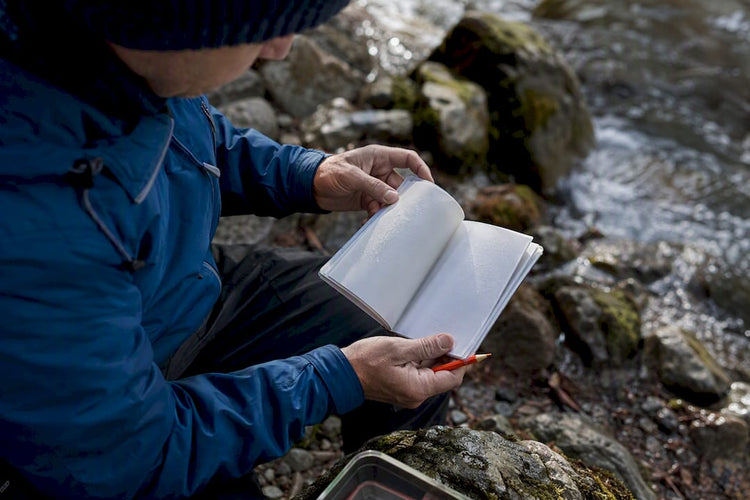 Weniger Wartungsbesuche fürs Geocaching: Logbuchpapier hält zwei Jahre - CacheWerk