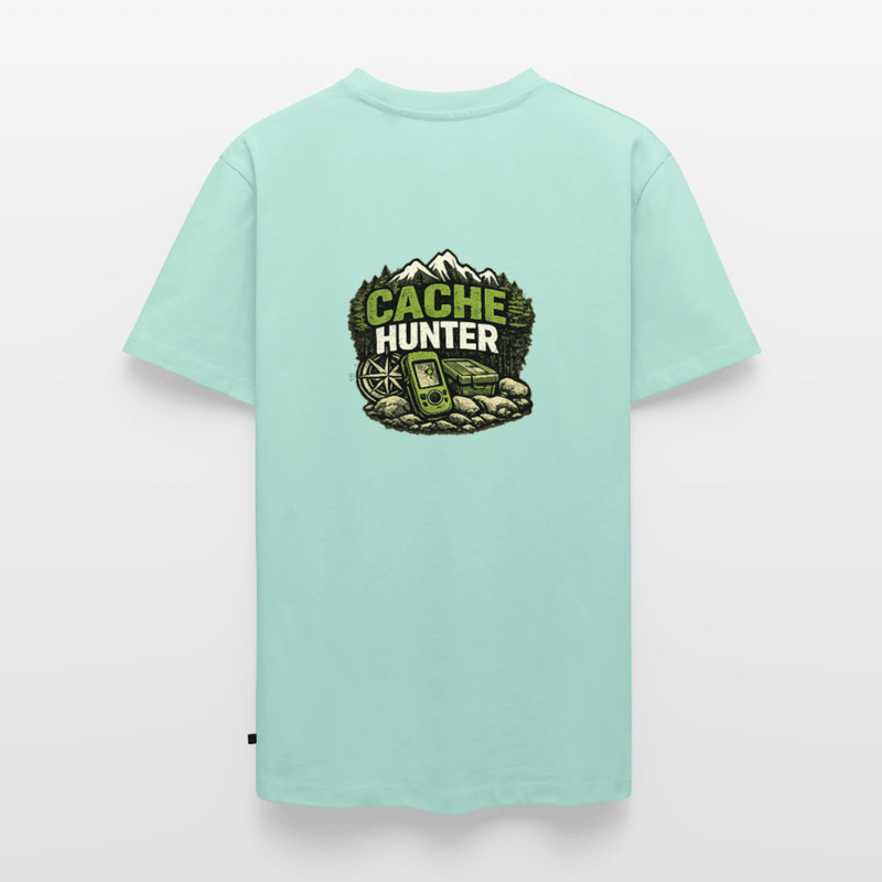 Laden Sie das Bild in Galerie -Viewer, Geocaching T-Shirt „Cache Hunter“ – Outdoor GPS Adventure Shirt für Geocacher - CacheWerk
