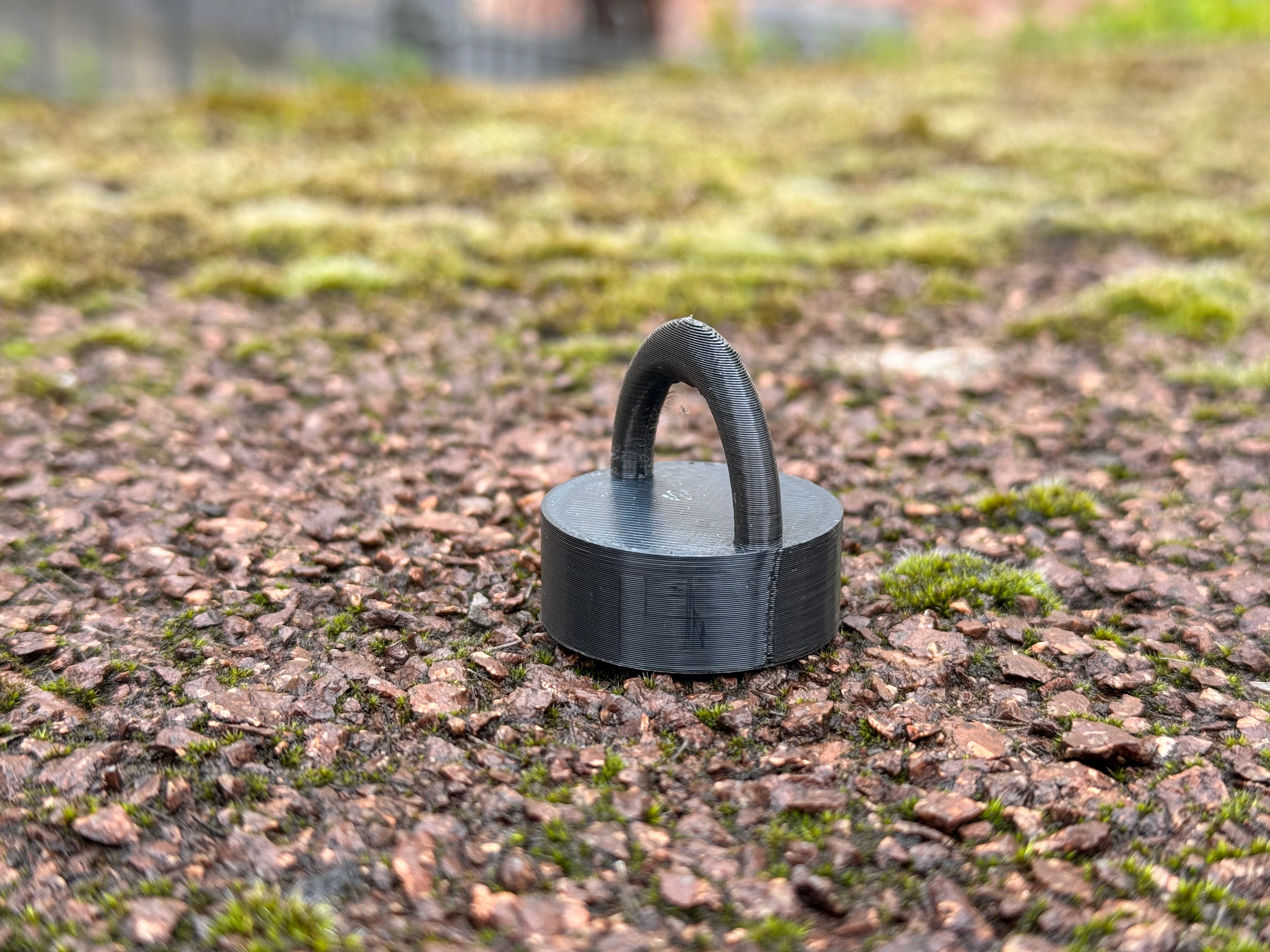 Geocaching Schraubdeckel mir Öse für PETlinge – Aufhängbares Versteck | Robust & wetterfest | 2 Stück