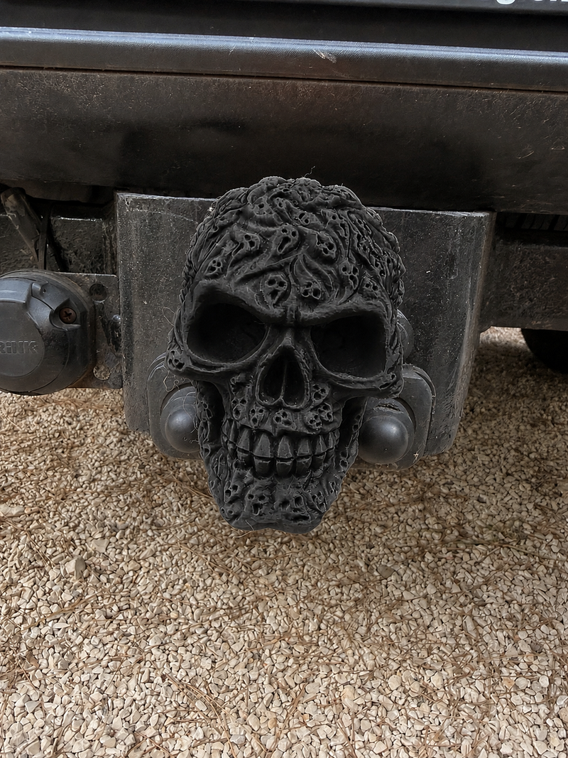 Load image into Gallery viewer, Totenkopf Anhängerkupplung Abdeckung – Skull AHK Kappe aus PETG
