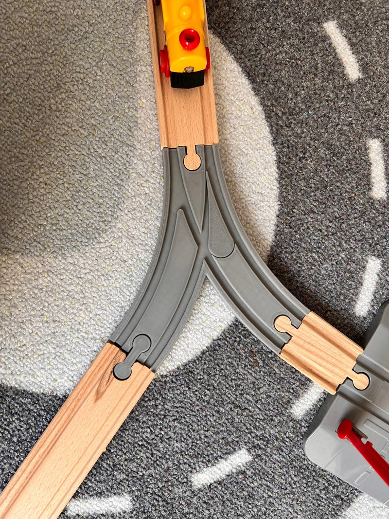 Load image into Gallery viewer, Bewegliche Weiche für Brio &amp; IKEA Lillabo – Stellbare Holzeisenbahn - Erweiterung | Nachhaltig &amp; kompatibel - CacheWerk
