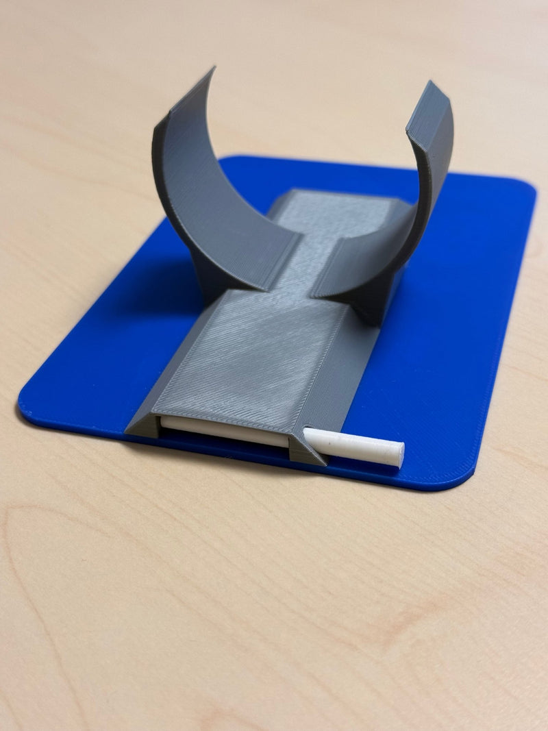 Laden Sie das Bild in Galerie -Viewer, Geocaching Versteck „Fake Hydrantenschild“ – Urbanes Tarnversteck mit Pfostenhalter | Unsichtbar im Stadtbild | CacheWerk - CacheWerk
