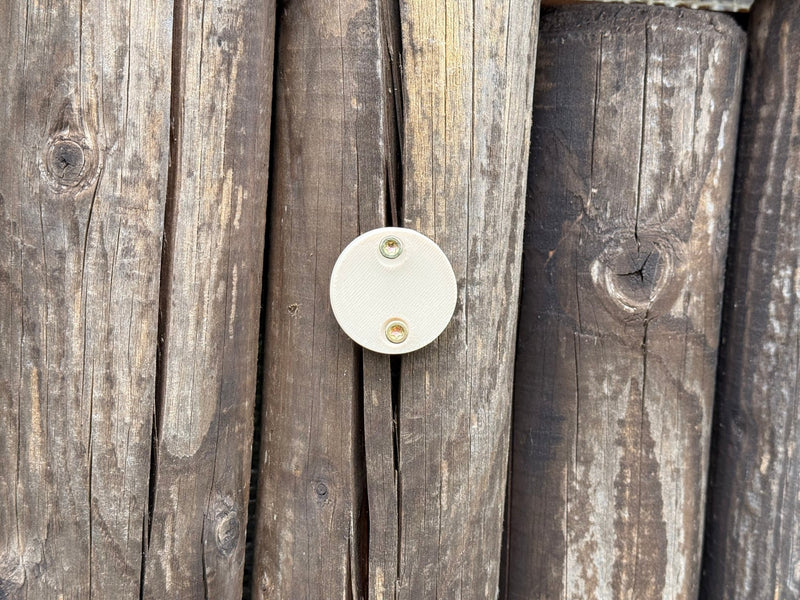 Laden Sie das Bild in Galerie -Viewer, Baumpilz‑Geocache Versteck – realistisches Tarnversteck für Wald &amp; Natur - CacheWerk
