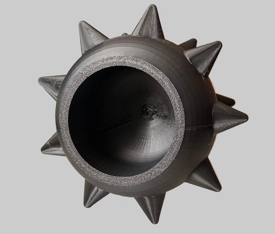 Abdeckung für Anhängerkupplung im Minen‑Design (Spiked Edition) - CacheWerk