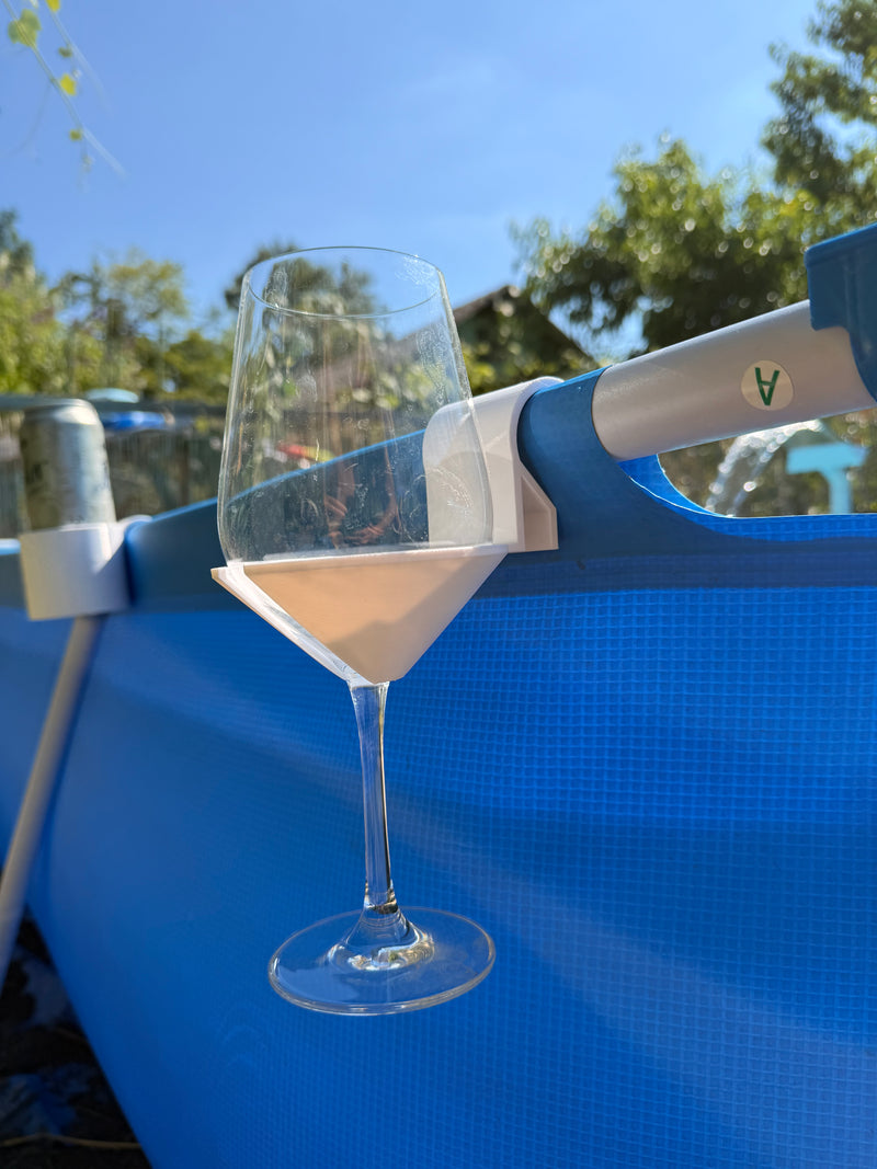 Chargez l'image dans la visionneuse de la galerie, AquaWerk WineHold – Sicherer Weinglashalter für Bestway &amp; Intex Pools
