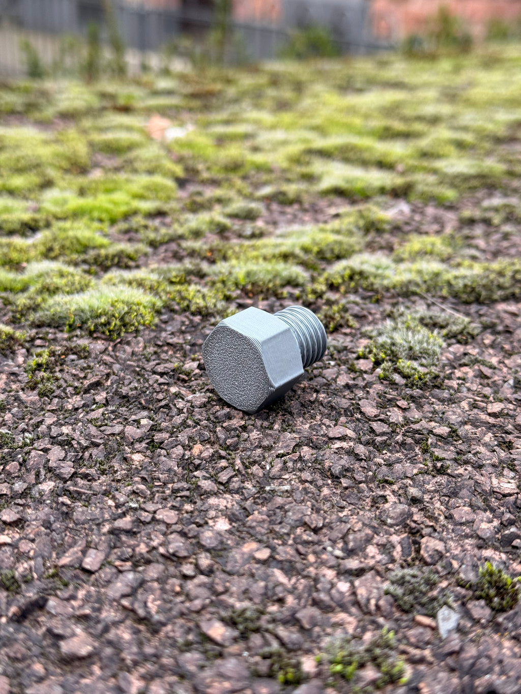 3D‑gedruckte Schraube mit Geheimfach & Magnet | 2 Stück | Geocaching Versteck | Tarnversteck Outdoor | Nano Cache | Magnetisch | CacheWerk