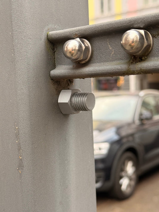 3D‑gedruckte Schraube mit Geheimfach & Magnet | 2 Stück | Geocaching Versteck | Nano Cache | CacheWerk