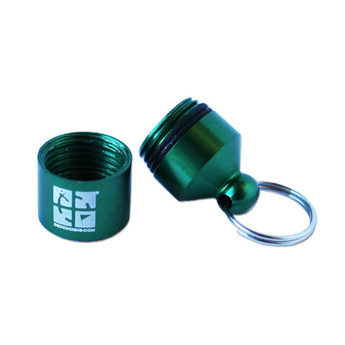 Geocaching Hanging Nano – Army Green | Winziger, wasserdichter Cache mit Aufhängeöse