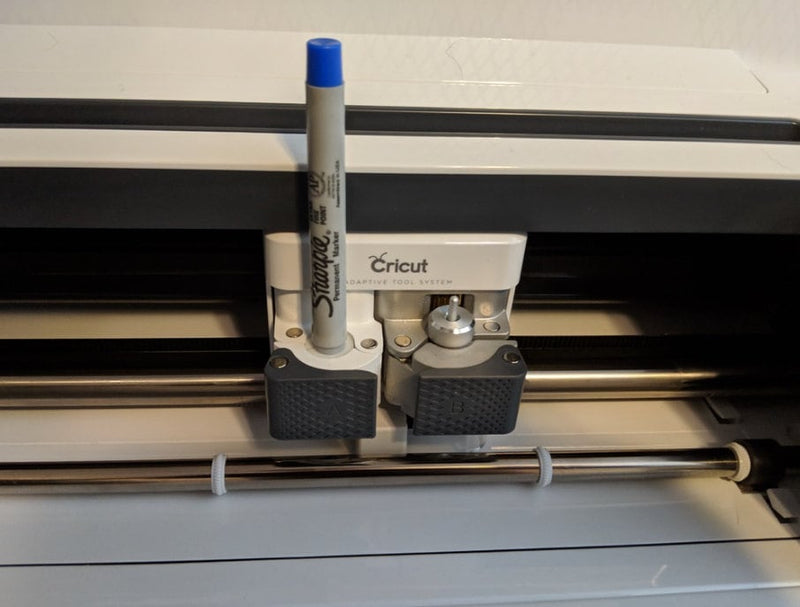 Laden Sie das Bild in Galerie -Viewer, Adapter Cricut Maker für Sharpie fine und Ultra fine passend für Cricut Maker / Air / Explorer - 2 Stück - Zubehör
