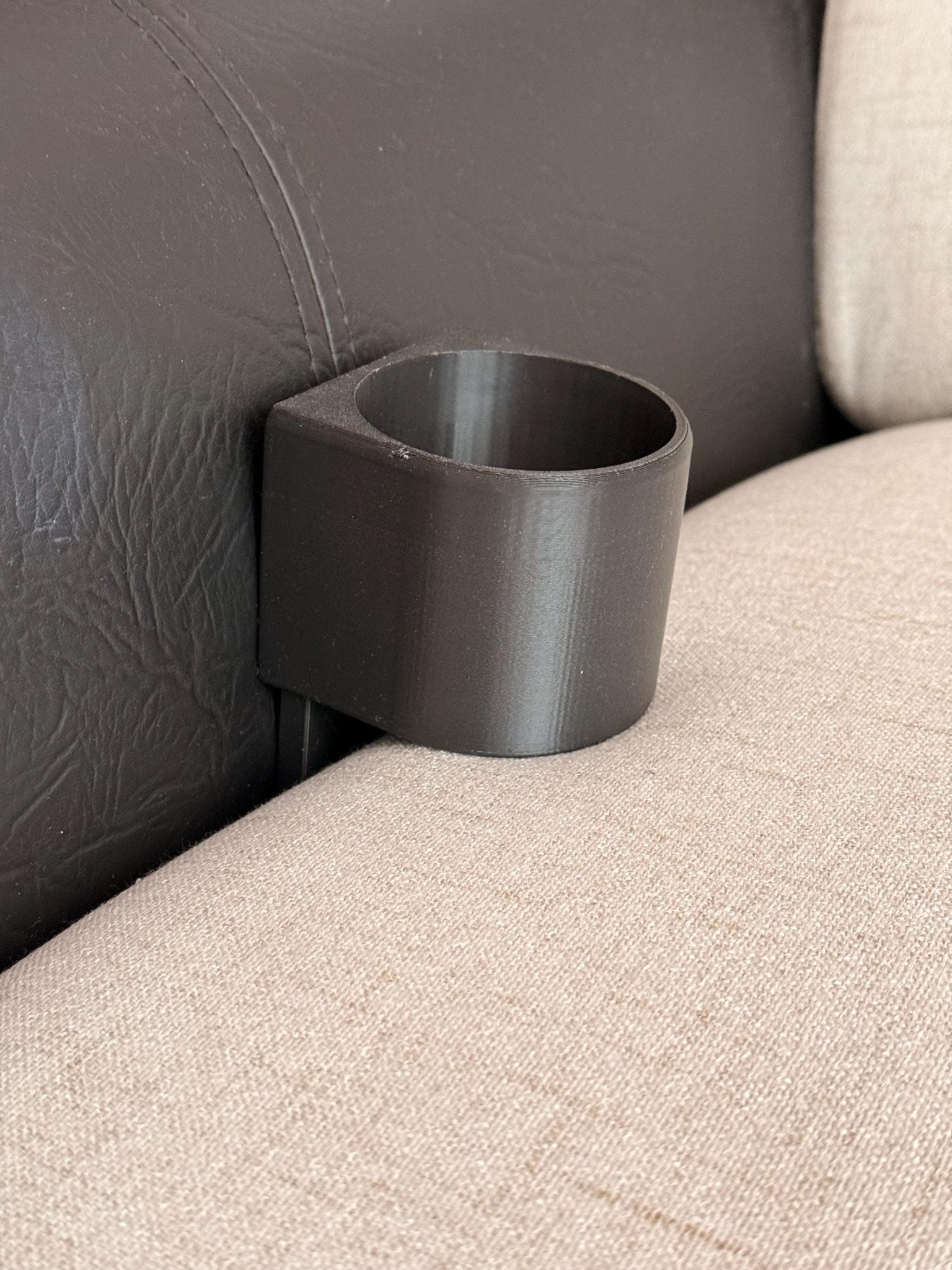 Sofa & Couch Bottle Holder: No more spilled drinks – CacheWerk
