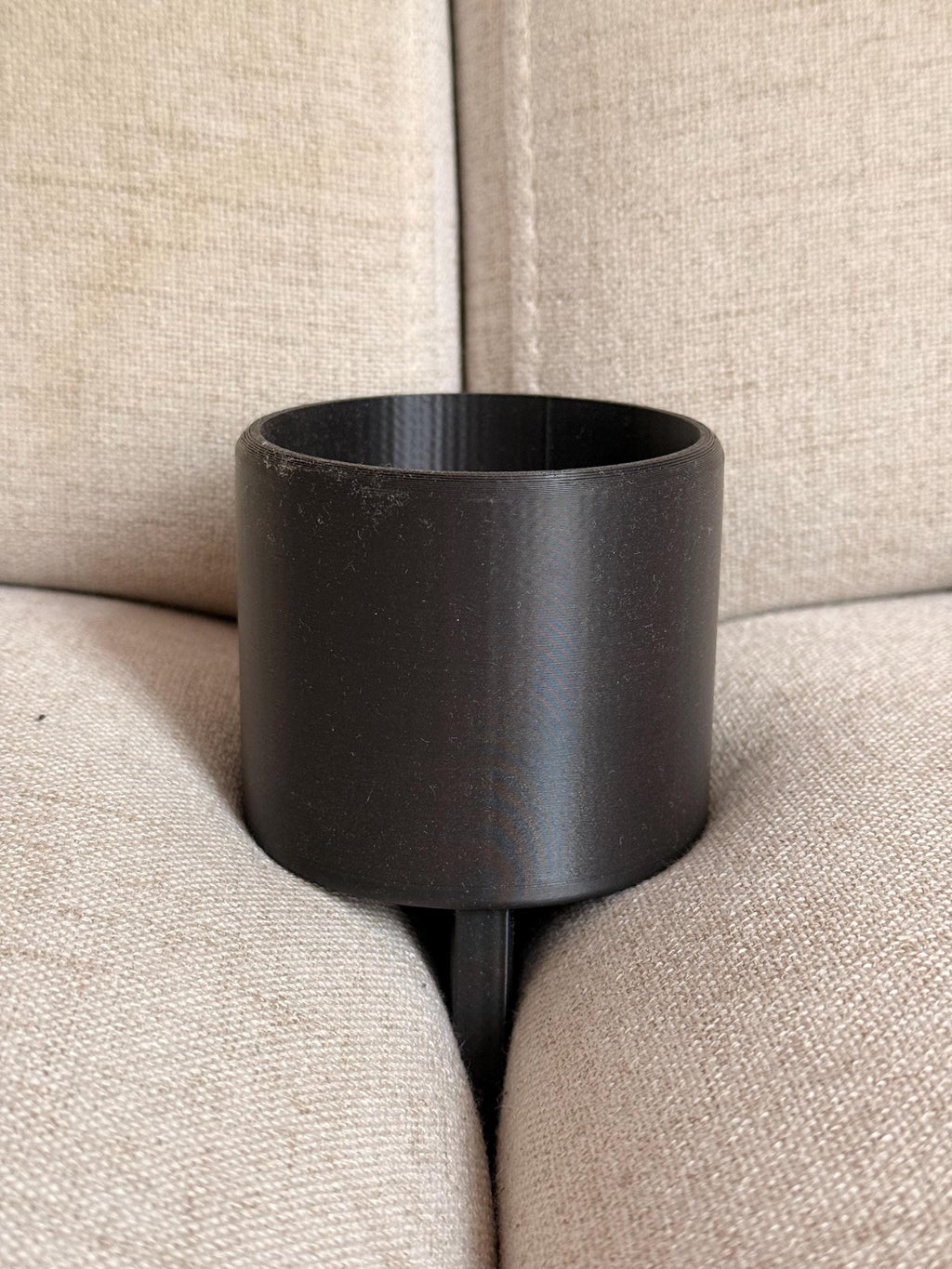 Flaschen und Dosenhalter für Sofa & Couch, Sofabutler: Nie mehr verschüttete Getränke